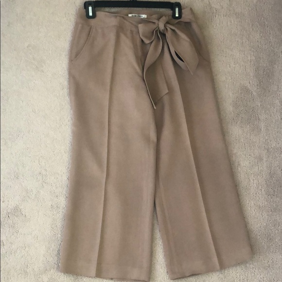 How & Wen cropped silk pants - Picture 4 of 4